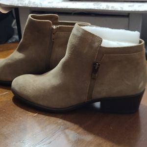 Aerosoles tan ankle boots